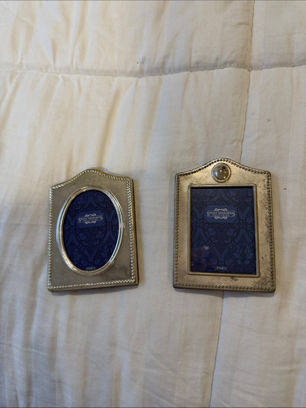 Classic silver Photo Frame Set of 2